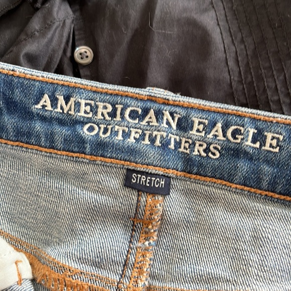 American Eagle Outfitters Distressed Jean Shorts - Picture 5 of 11